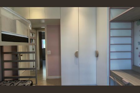 Apartamento à venda com 92m², 3 quartos e 2 vagas Apartamento à venda com 92m², 3 quartos e 2 vagasQuarto 1