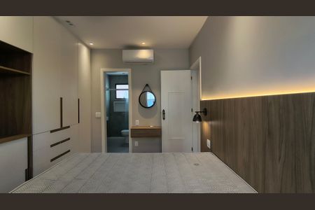 Apartamento à venda com 92m², 3 quartos e 2 vagas Apartamento à venda com 92m², 3 quartos e 2 vagasSuíte