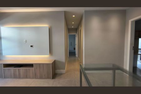 Apartamento à venda com 92m², 3 quartos e 2 vagas Apartamento à venda com 92m², 3 quartos e 2 vagasSala