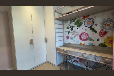 Apartamento à venda com 92m², 3 quartos e 2 vagas Apartamento à venda com 92m², 3 quartos e 2 vagasQuarto 1