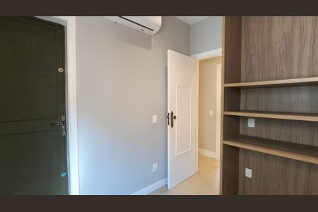 Apartamento à venda com 92m², 3 quartos e 2 vagas Apartamento à venda com 92m², 3 quartos e 2 vagasQuarto 2