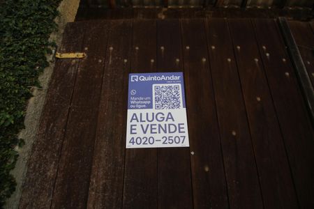 Casa de condomínio à venda com 206m², 4 quartos e 3 vagasPlaca Código GTIZ-42