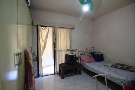 Casa de condomínio à venda com 206m², 4 quartos e 3 vagasQuarto 2