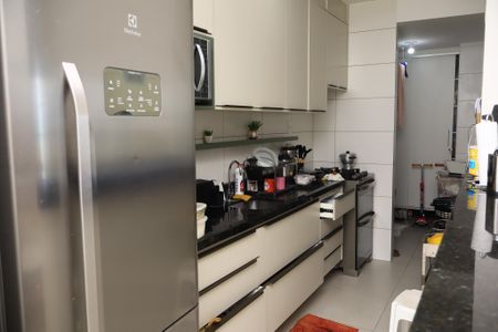 Apartamento para alugar com 59m², 2 quartos e 2 vagasCozinha