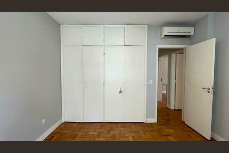 Apartamento à venda com 160m², 3 quartos e 1 vagaQuarto 3