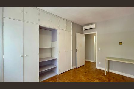 Apartamento à venda com 160m², 3 quartos e 1 vagaQuarto 1