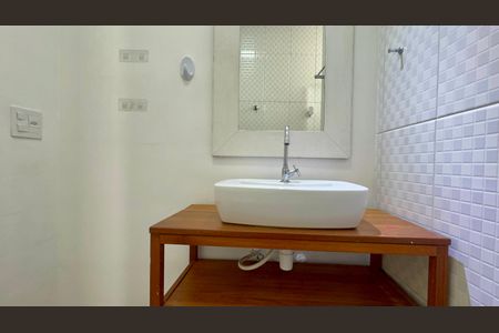 Apartamento à venda com 160m², 3 quartos e 1 vagaBanheiro 1