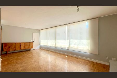 Apartamento à venda com 160m², 3 quartos e 1 vagaSala