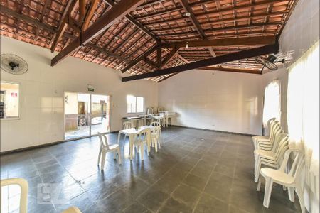 Apartamento para alugar com 49m², 2 quartos e 1 vagaÁrea comum - Salão de festas