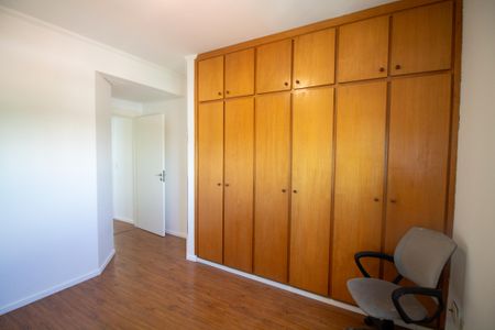 Apartamento à venda com 142m², 3 quartos e 3 vagasQuarto 1