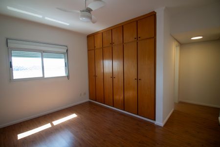 Apartamento à venda com 142m², 3 quartos e 3 vagasQuarto 3 - Suíte