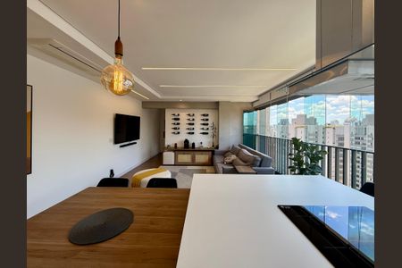 Apartamento à venda com 71m², 2 quartos e 1 vaga Apartamento à venda com 71m², 2 quartos e 1 vagaCozinha