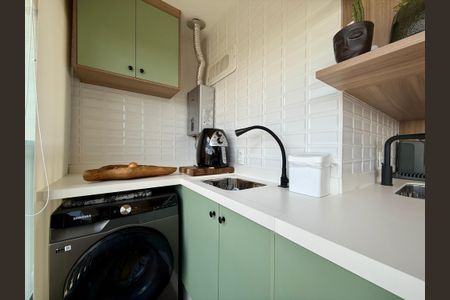 Apartamento à venda com 71m², 2 quartos e 1 vaga Apartamento à venda com 71m², 2 quartos e 1 vagaÁrea de Serviço