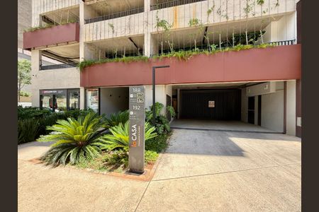 Apartamento à venda com 71m², 2 quartos e 1 vaga Apartamento à venda com 71m², 2 quartos e 1 vagaFachada