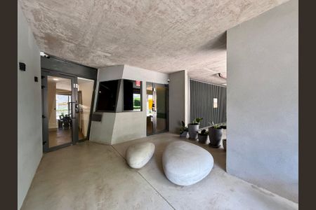 Apartamento à venda com 71m², 2 quartos e 1 vaga Apartamento à venda com 71m², 2 quartos e 1 vagaFachada