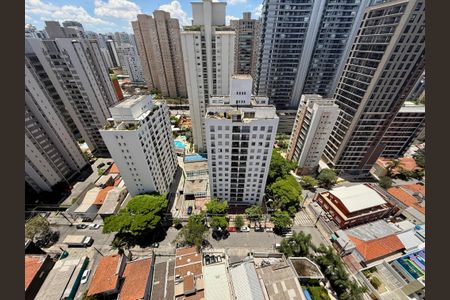 Apartamento à venda com 71m², 2 quartos e 1 vaga Apartamento à venda com 71m², 2 quartos e 1 vagaVista