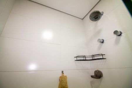 Banheiro de apartamento para alugar com 1 quarto, 35m² em Santo Amaro, São Paulo