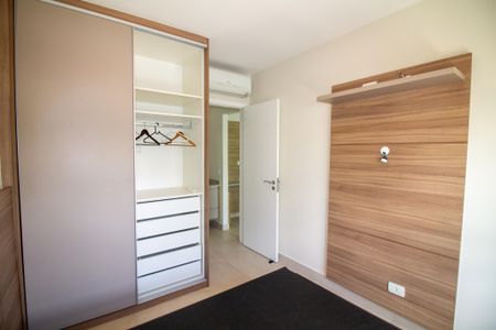 Quarto de apartamento para alugar com 1 quarto, 35m² em Santo Amaro, São Paulo