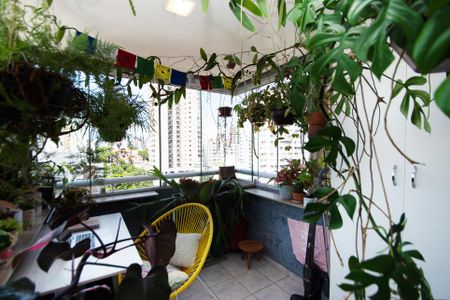 varanda sala de estar de kitnet/studio à venda com 1 quarto, 40m² em Perdizes, São Paulo