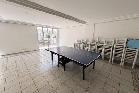 Studio à venda com 40m², 1 quarto e 1 vagaSalao de jogos e festa