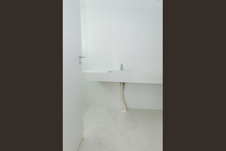 Apartamento à venda com 70m², 2 quartos e 2 vagasBanheiro suíte 2