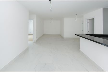 Apartamento à venda com 70m², 2 quartos e 2 vagasSala