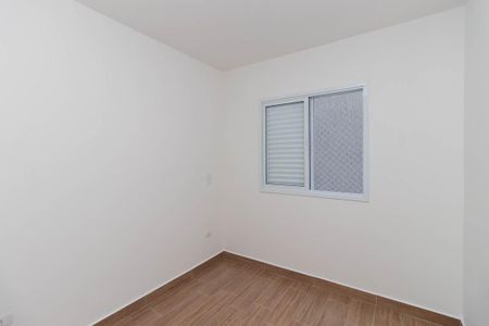 Quarto 1 de apartamento para alugar com 2 quartos, 40m² em Vila Isolina Mazzei, São Paulo