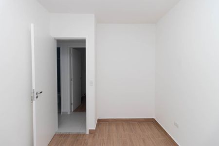 Quarto 1 de apartamento para alugar com 2 quartos, 40m² em Vila Isolina Mazzei, São Paulo