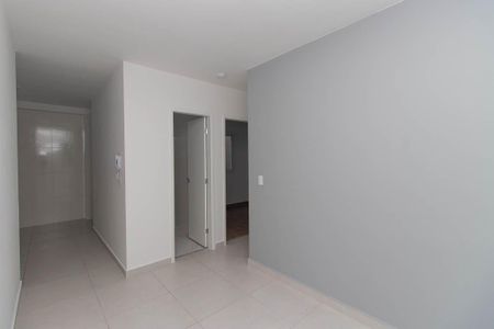 Sala de apartamento para alugar com 2 quartos, 40m² em Vila Isolina Mazzei, São Paulo