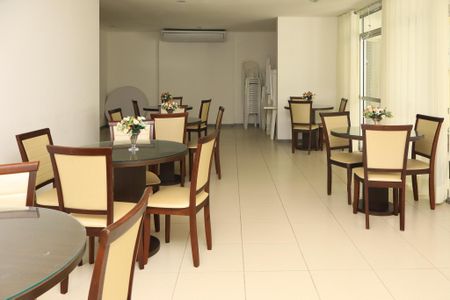 Apartamento para alugar com 78m², 2 quartos e 1 vagaÁrea comum - Salão de festas