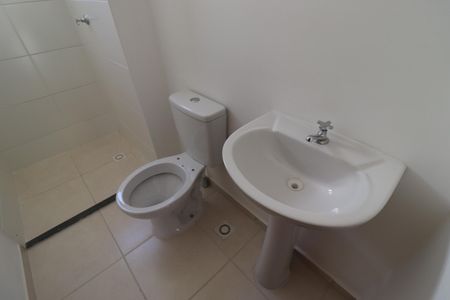 Casa de condomínio para alugar com 65m², 2 quartos e 1 vagaBanheiro