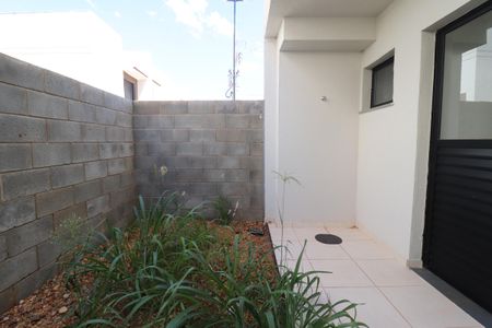 Casa de condomínio para alugar com 65m², 2 quartos e 1 vagaÁrea de Serviço