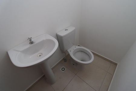 Casa de condomínio para alugar com 65m², 2 quartos e 1 vagaLavabo