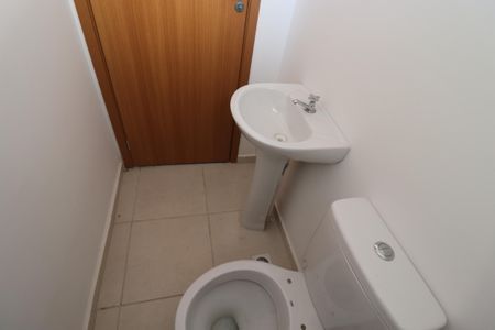 Casa de condomínio para alugar com 65m², 2 quartos e 1 vagaLavabo