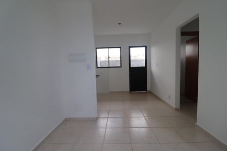 Casa de condomínio para alugar com 65m², 2 quartos e 1 vagaSala