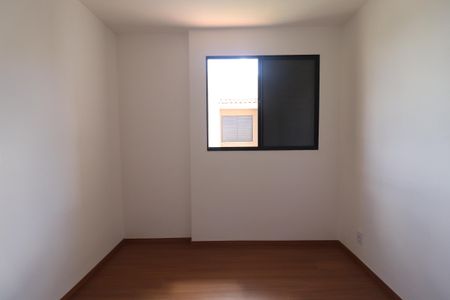 Casa de condomínio para alugar com 65m², 2 quartos e 1 vagaQuarto 2
