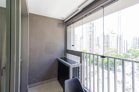 Varanda de kitnet/studio para alugar com 1 quarto, 35m² em Brooklin, São Paulo