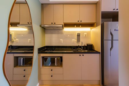 Cozinha de kitnet/studio para alugar com 1 quarto, 35m² em Brooklin, São Paulo