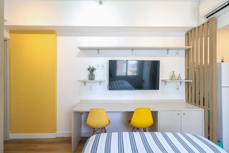 Quarto de kitnet/studio à venda com 1 quarto, 18m² em Santa Paula, São Caetano do Sul