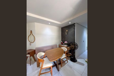 Apartamento para alugar com 50m², 2 quartos e 1 vaga Apartamento para alugar com 50m², 2 quartos e 1 vagaSala de Jantar