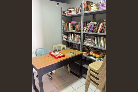 Apartamento para alugar com 50m², 2 quartos e 1 vaga Apartamento para alugar com 50m², 2 quartos e 1 vagaEspaço de leitura