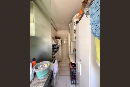 Apartamento para alugar com 50m², 2 quartos e 1 vaga Apartamento para alugar com 50m², 2 quartos e 1 vagaCozinha e Área de Serviço