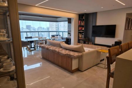 Apartamento para alugar com 3 quartos, 82m² em Santo Amaro, São Paulo