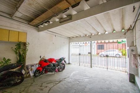 Casa à venda com 128m², 3 quartos e 2 vagasGaragem