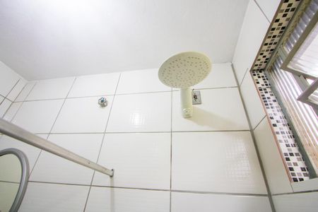 Casa à venda com 128m², 3 quartos e 2 vagasBanheiro