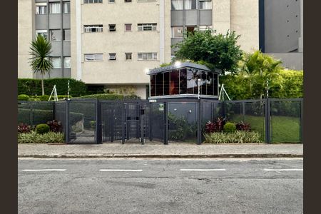 Apartamento à venda com 75m², 2 quartos e 1 vagaFachada 