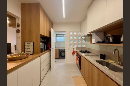 Apartamento à venda com 75m², 2 quartos e 1 vagaCozinha  