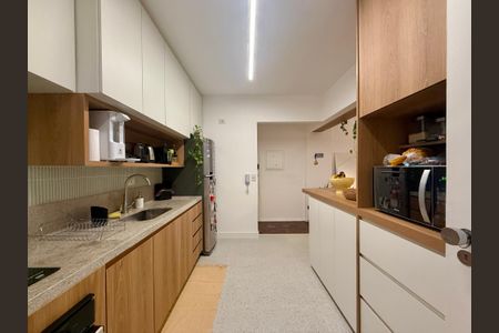 Apartamento à venda com 75m², 2 quartos e 1 vagaCozinha  
