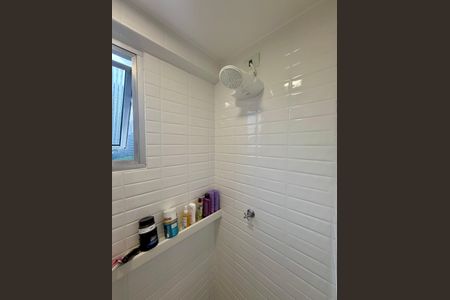 Apartamento à venda com 75m², 2 quartos e 1 vagaBanheiro 