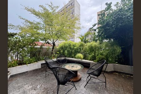 Apartamento à venda com 75m², 2 quartos e 1 vagaÁrea comum